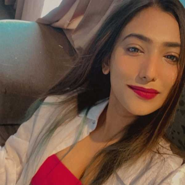 Beautiful Call Girls Offer Incall/outcall Neighborhood Service
